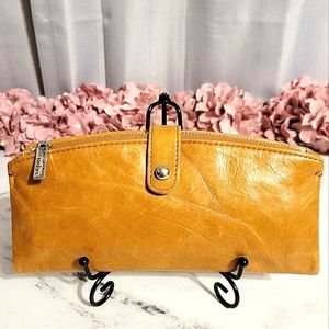 HOBO The Original Caramel Color Unique Vintage Leather Wallet